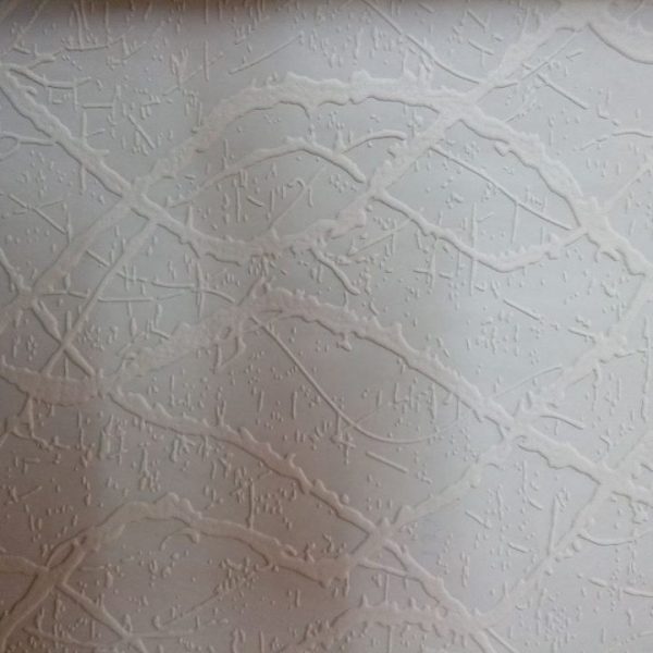 Textured plain white wallpaper 