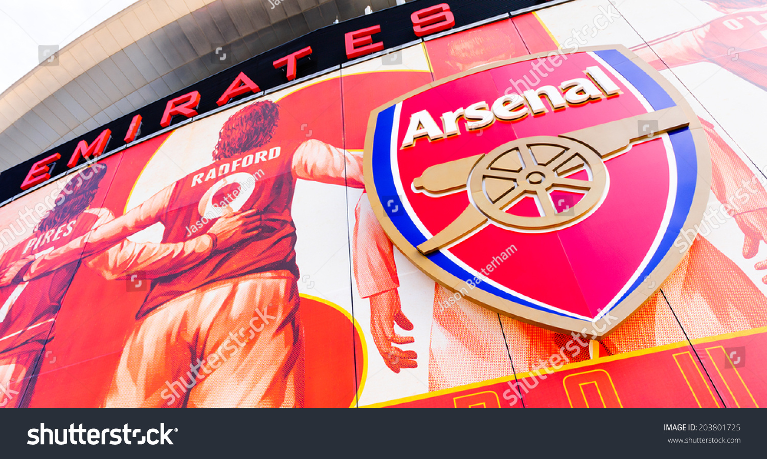 Unique Arsenal Football photo wallpaper for walls