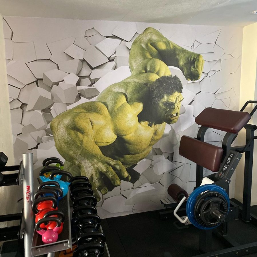 Incredible Hulk unique gym wall mural. 