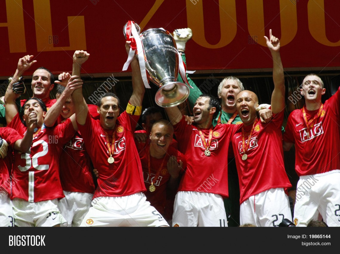 Manchester United Wall Mural Call +254741889754 Wallpaper Kenya.